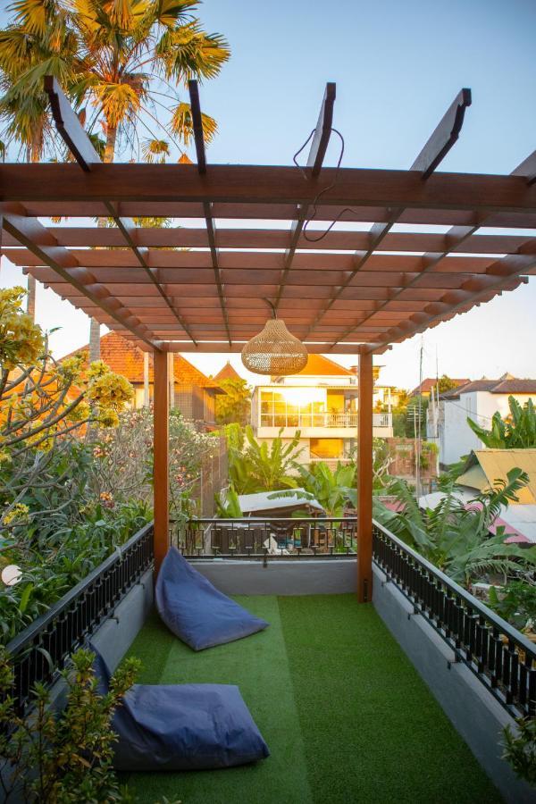 קנגו Anik Homestay מראה חיצוני תמונה